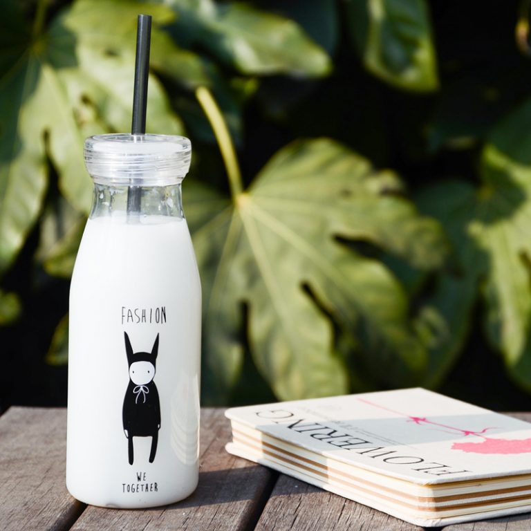 100ml-400ml Small Plastic Milk Bottles Parties Wholesale
